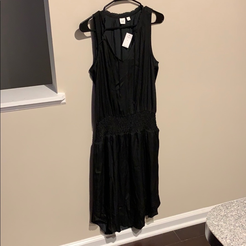 Satin/silk Gap dress